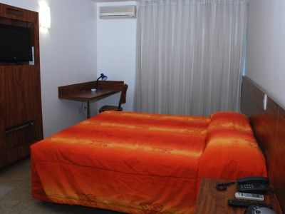 Planalto Bittar E Eventos Hotel 4*
